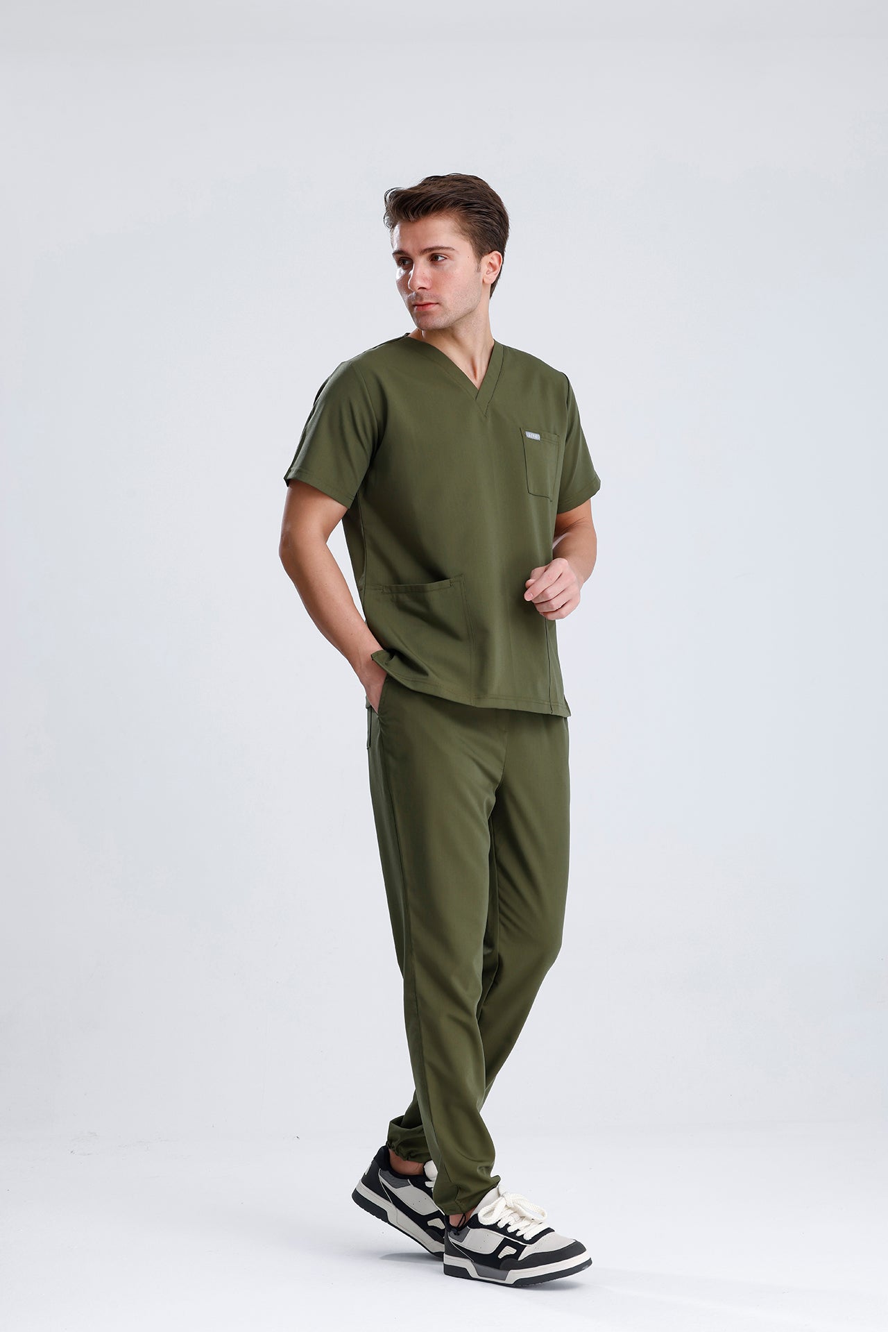 LIVO de Qusto Haki Scrub Takım