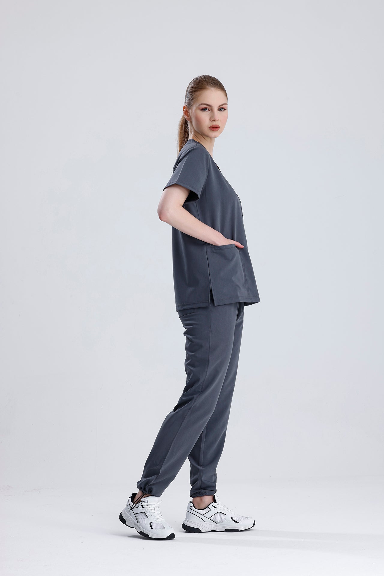 LIVO de Moderno Antrasit Scrub Takım